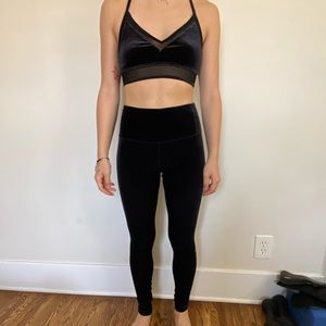 super cozy black velvet alo yoga set.